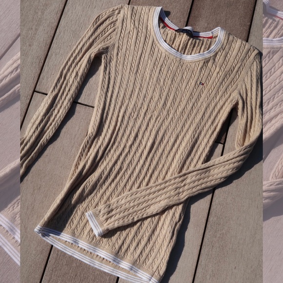 Tan Tommy Hilfiger Woman’s Long Sleeve - Picture 1 of 1